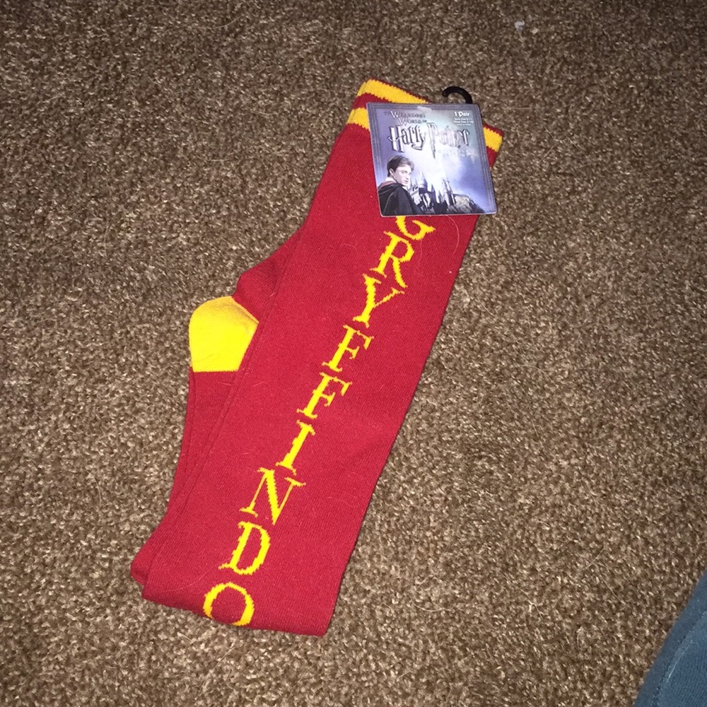 Harry Potter knee high Gryffindor socks red yellow